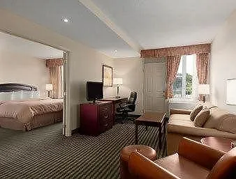 וויניפג Viscount Gort Hotel, Banquet & Conference Centre 3*,  קנדה